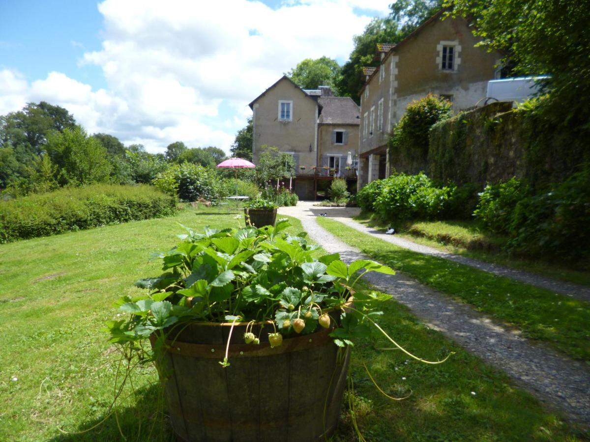 Couette-café Le Moulin De Cors *