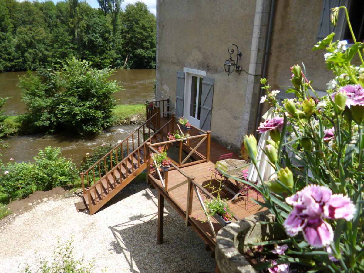 Couette-café Le Moulin De Cors