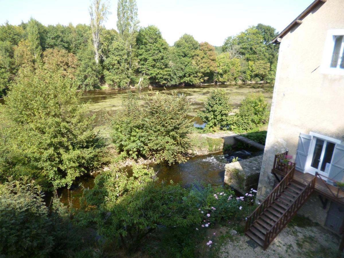Le Moulin De Cors Couette-café *